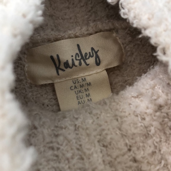 Sweater Dress - Picture 5 of 7